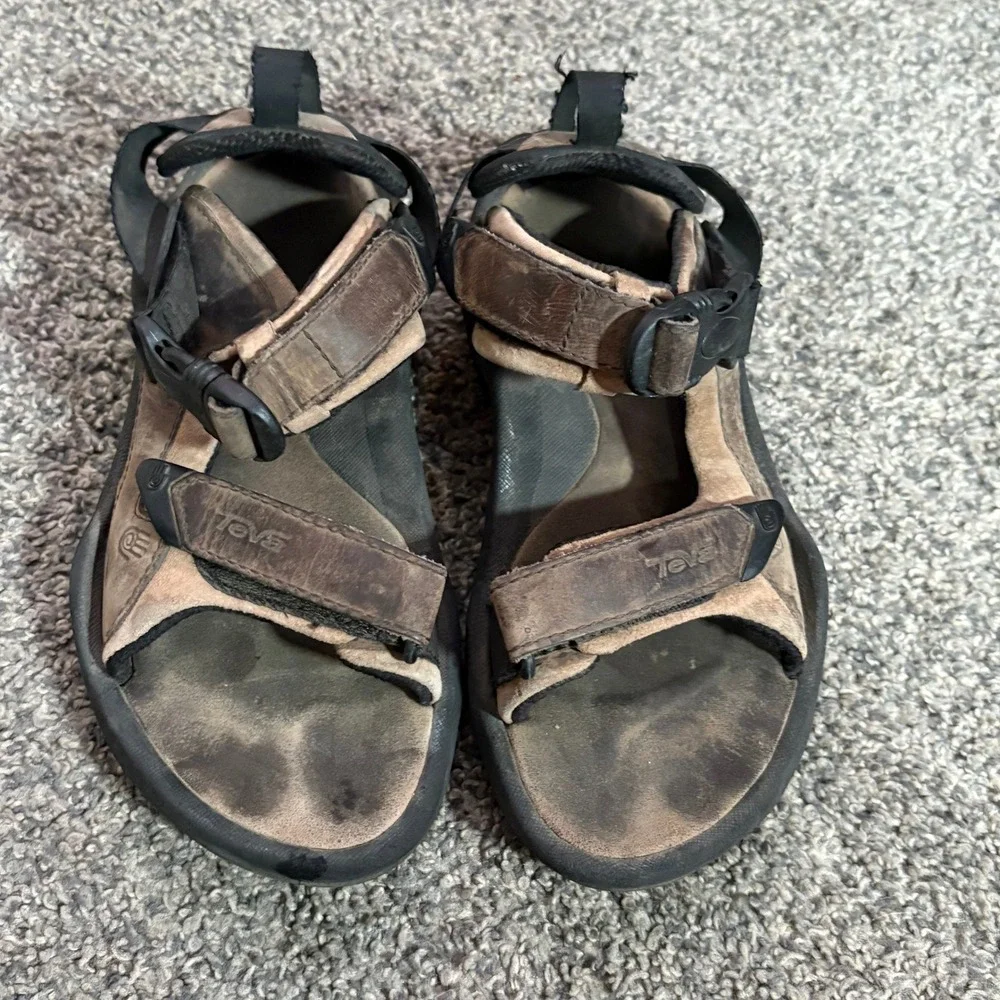 Teva S/N 6942 Women's Adjustable Strap Outdoor‎ Hiking Sandals Size 6 Brown